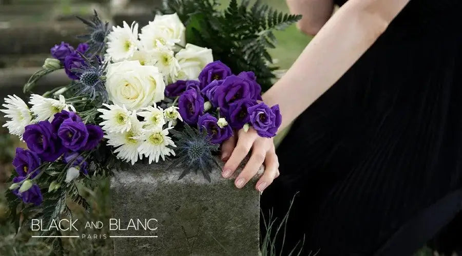 Best Time to Send Sympathy Flowers Bouquets on Funeral - BLACK AND BLANC 