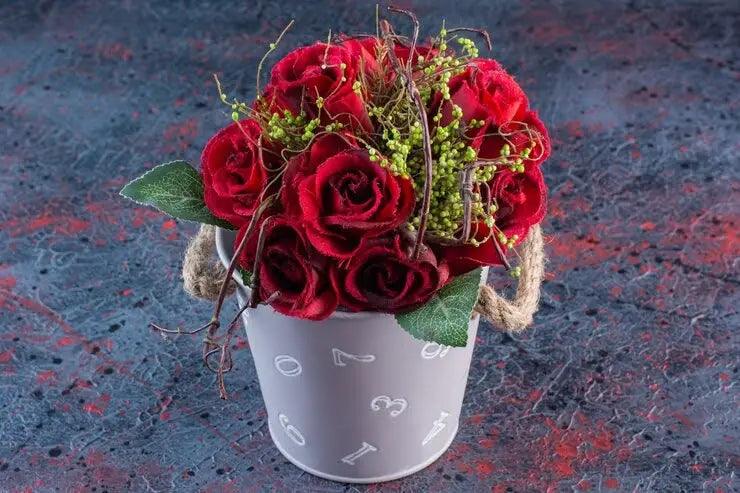 Symbolism and Meaning of Red Roses - BLACK AND BLANC 