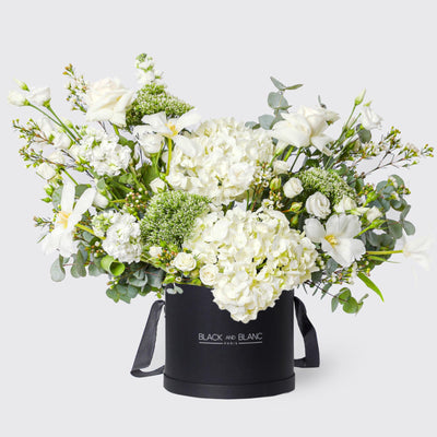 Cecile BouqBox - Fresh Flowers - BLACK AND BLANC