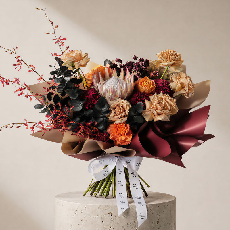 Leo Zodiac - The Reign Bouquet