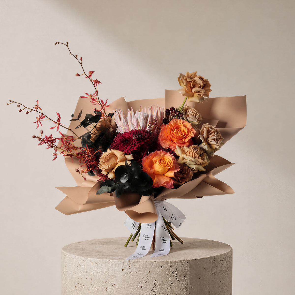 Leo Zodiac - The Reign Bouquet