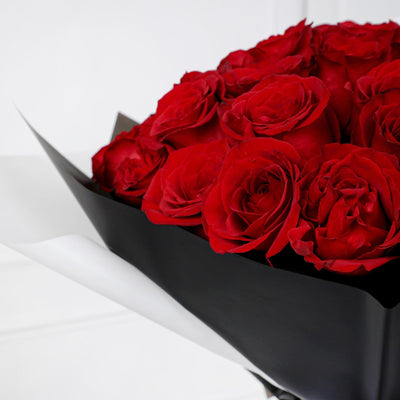 50/51 Red Roses Bouqs - Fresh Flowers - BLACK AND BLANC