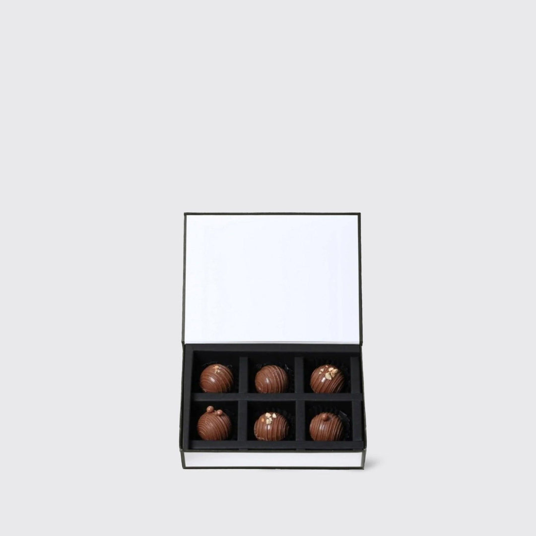 Assorted Chocolate Truffles 6Pcs - BLACK AND BLANC