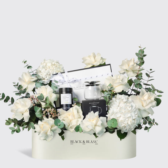 Avantcha (Tea, Teapot & Chocolate) - BLACK AND BLANC