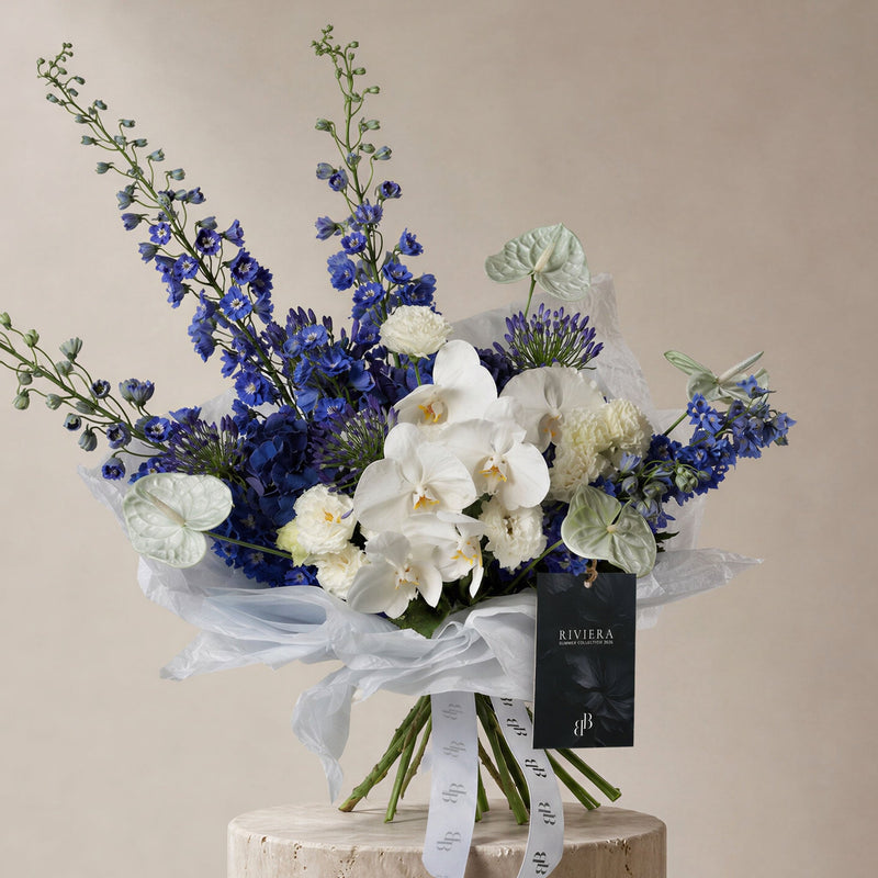 Azur Bouquet - BLACK AND BLANC