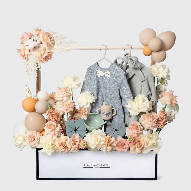 Baby Boy Wardrobe (Snack Cup Sippy Cup Bathrobe Silicone Bowl & Long-sleeved Baby Bib)