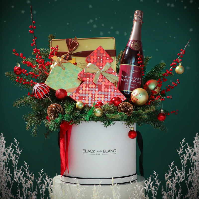 Bateel - Biscuits, Dates, Sparkling Drink & Chocolate Christmas Hamper - BLACK AND BLANC