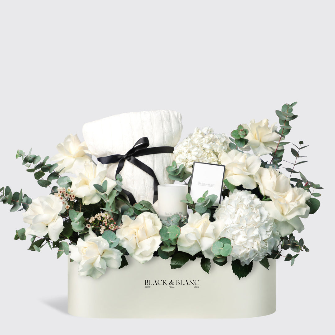 أسود وأبيض (شمعة وبطانية)