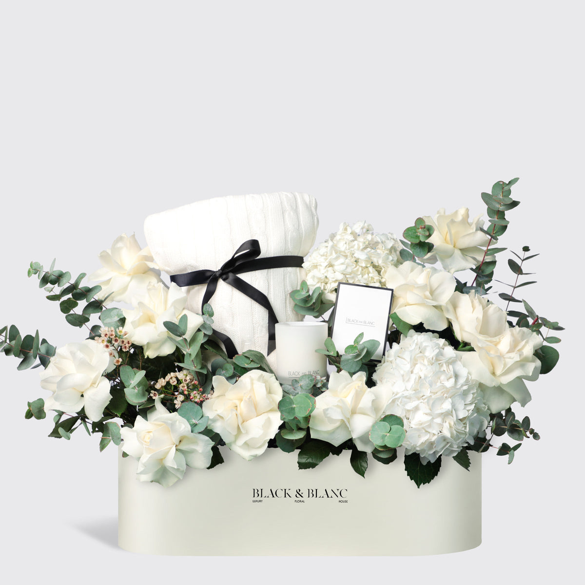 بلاك آند بلانك (شموع وبطانيات)