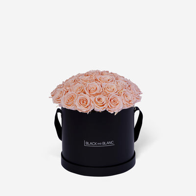 Blush BouqBox - Infinity Roses - BLACK AND BLANC