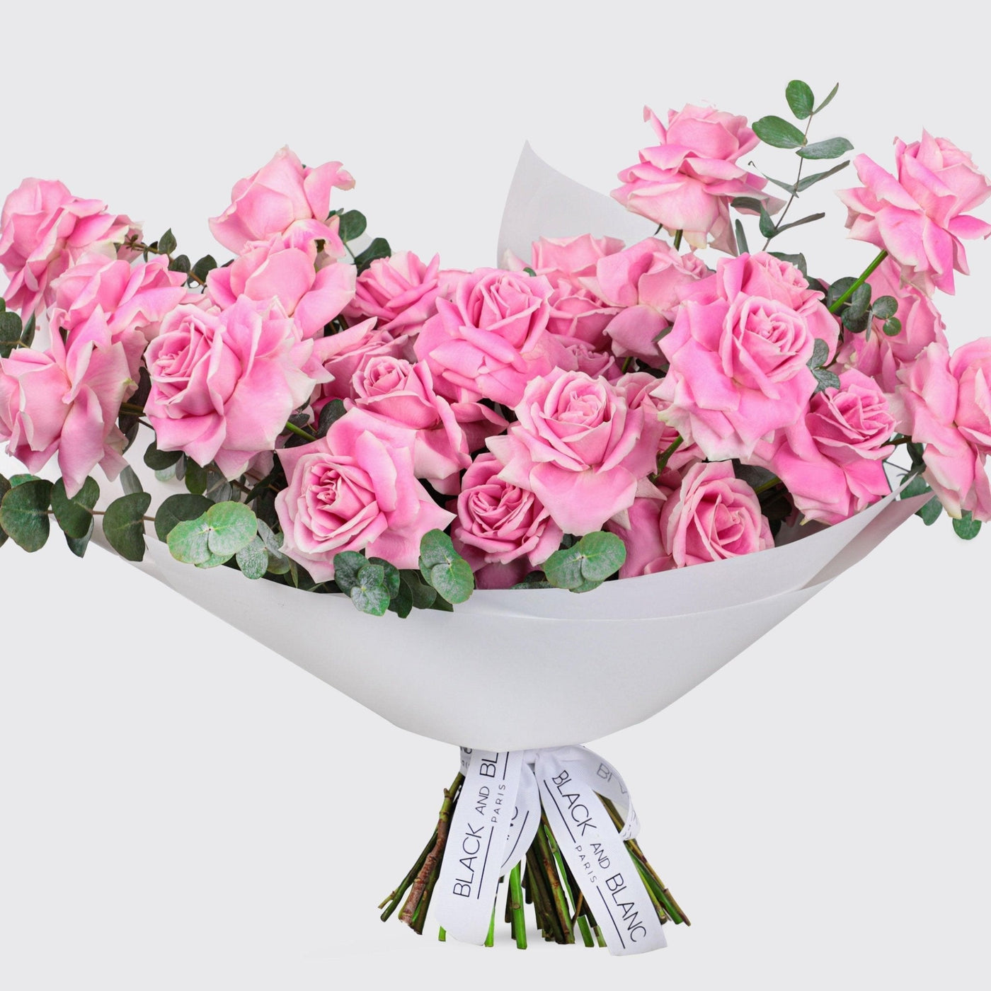 Blushing Elegance Bouq - BLACK AND BLANC