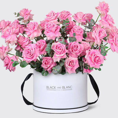 Blushing Elegance in Box - Fresh Flowers - Le Luxi / White