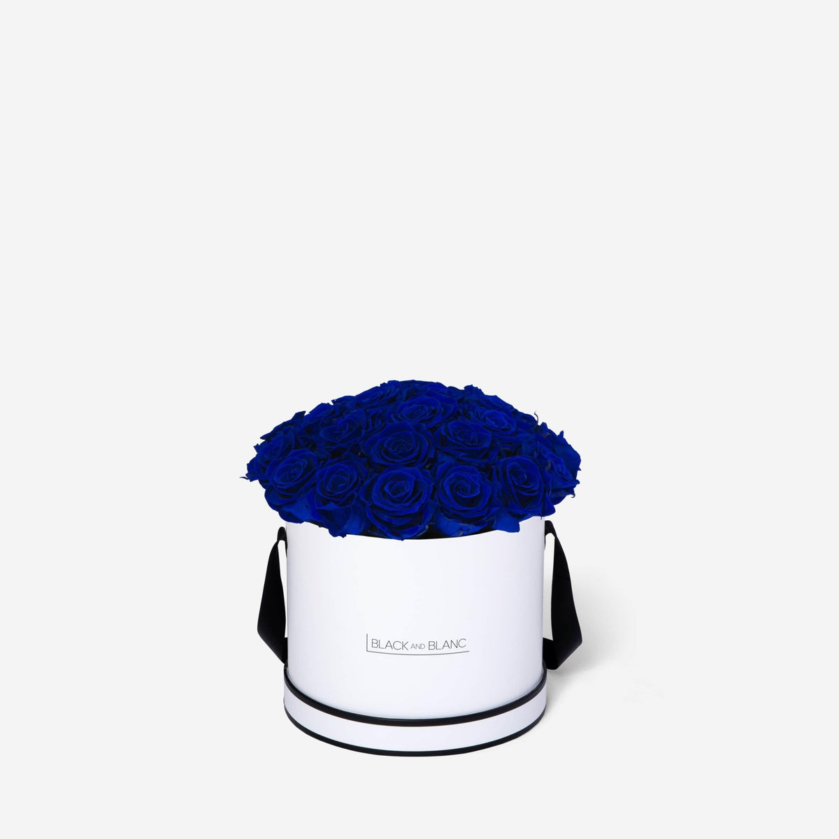 BouqBox - Infinity Roses - BLACK AND BLANC