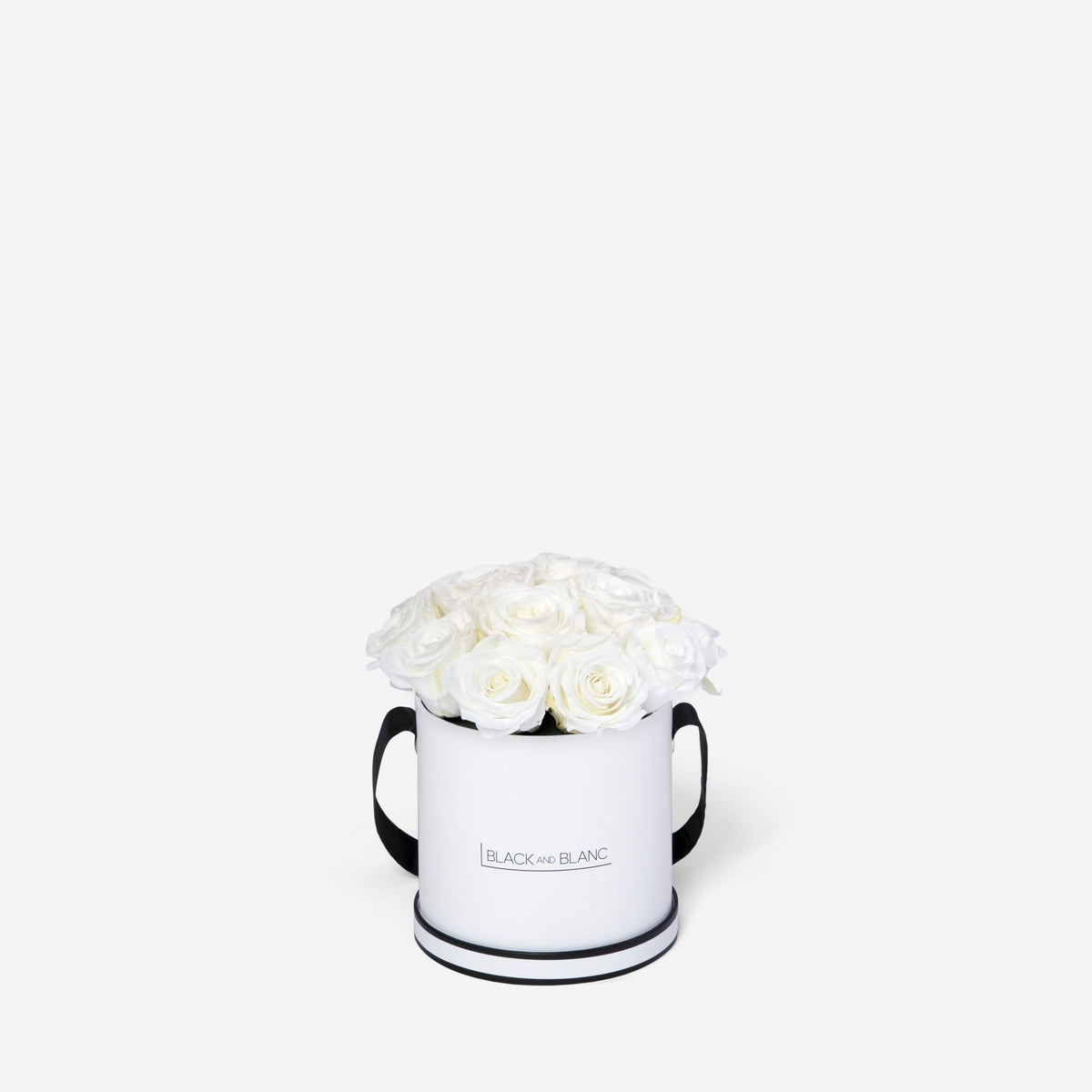 BouqBox - Infinity Roses - BLACK AND BLANC