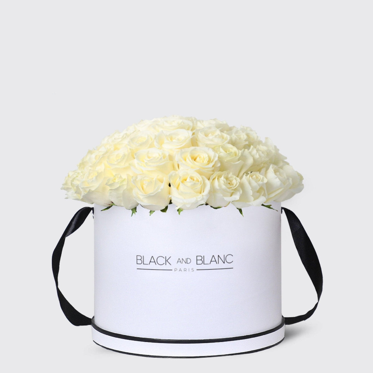 White Roses in Box - BLACK AND BLANC
