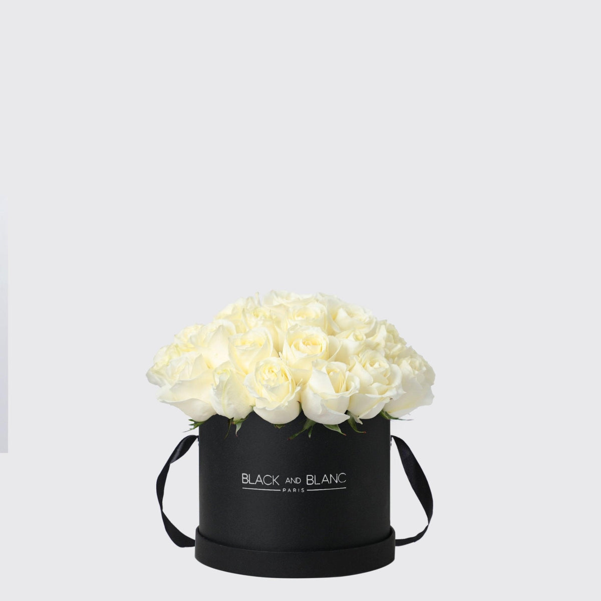 White Roses in Box - BLACK AND BLANC