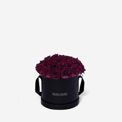 Burgundy BouqBox - Infinity Roses - BLACK AND BLANC