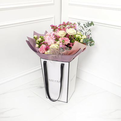 Chloe Bouqs - Fresh Flowers - BLACK AND BLANC