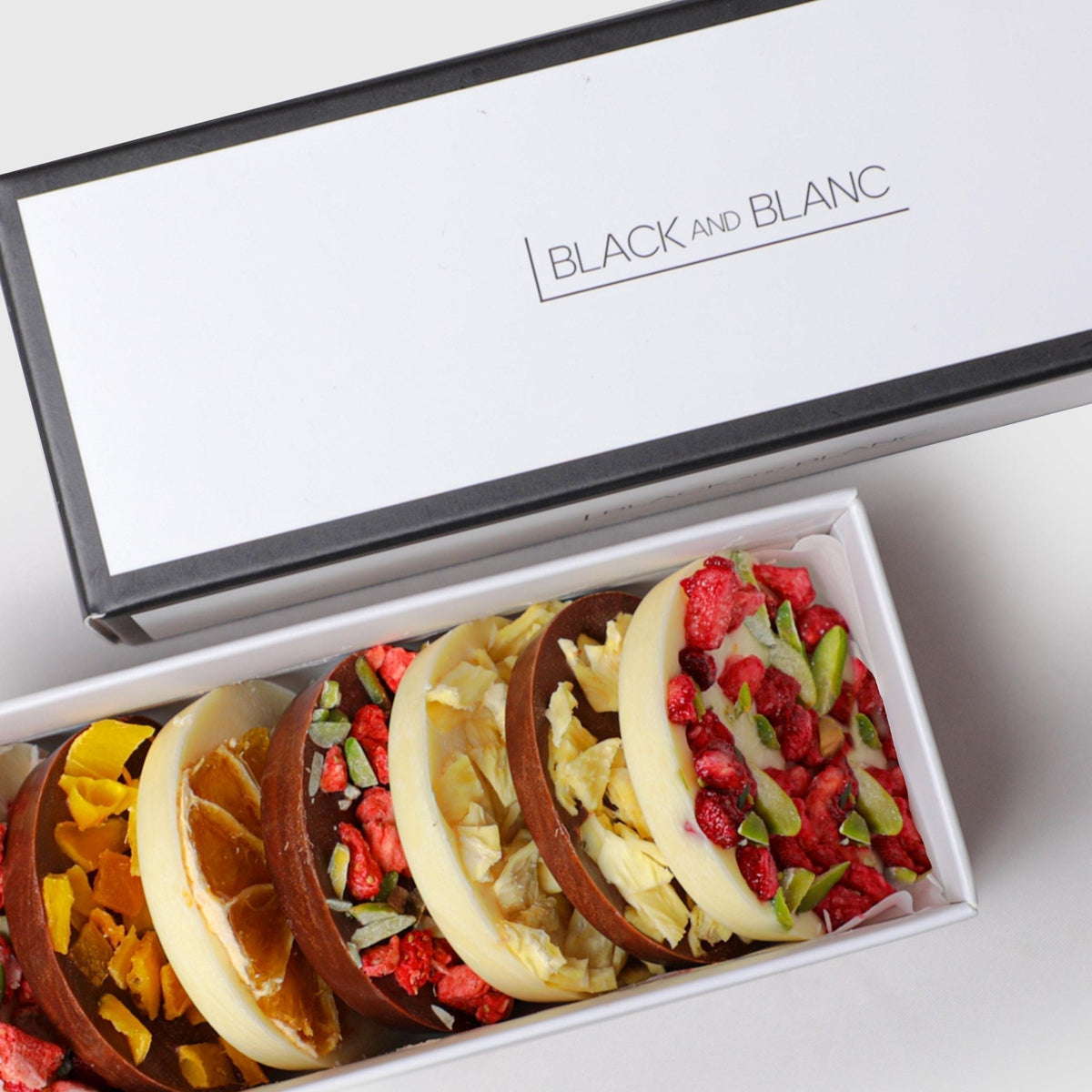 Chocolate Mendiant 10Pcs - BLACK AND BLANC