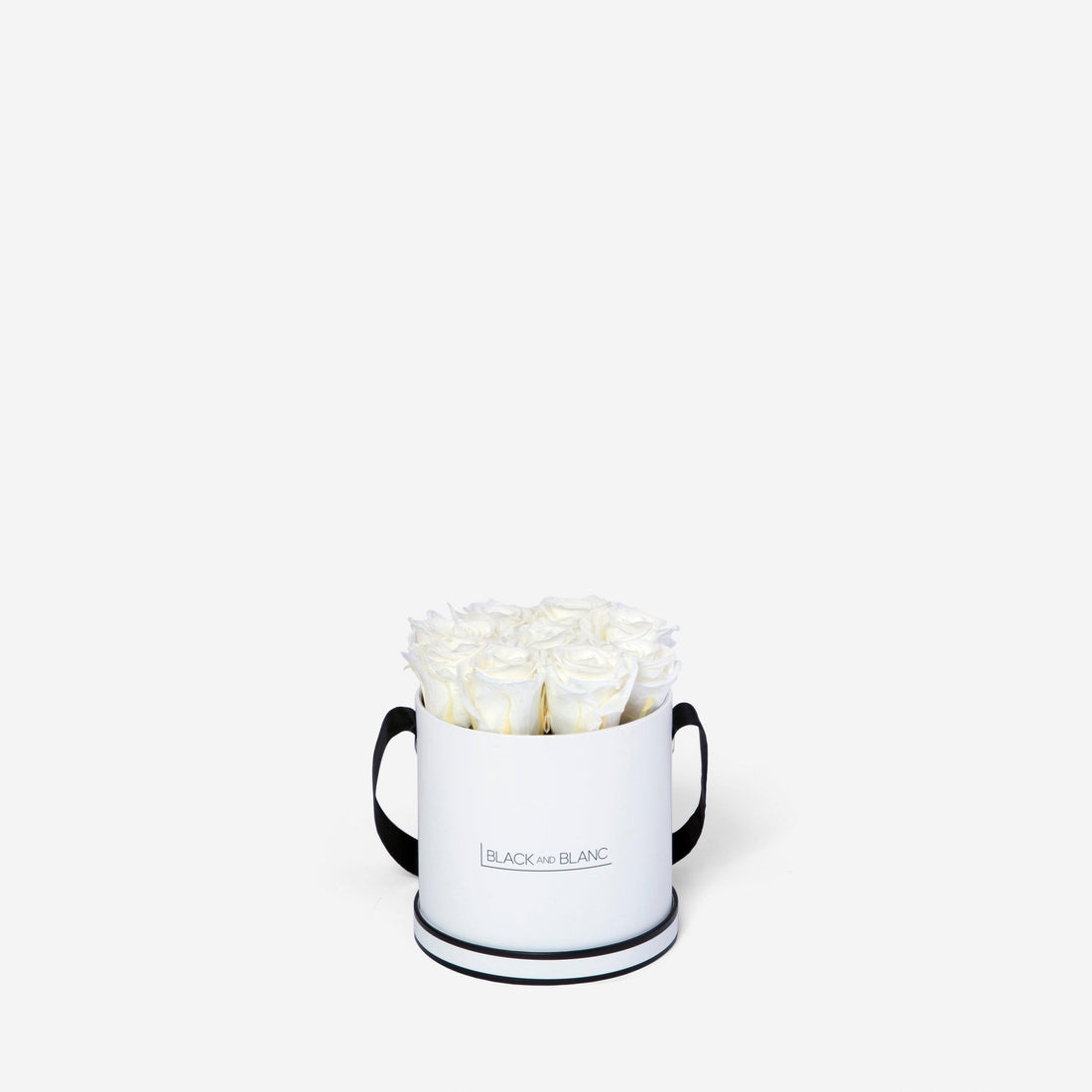 Classic Round - Infinity Roses - BLACK AND BLANC