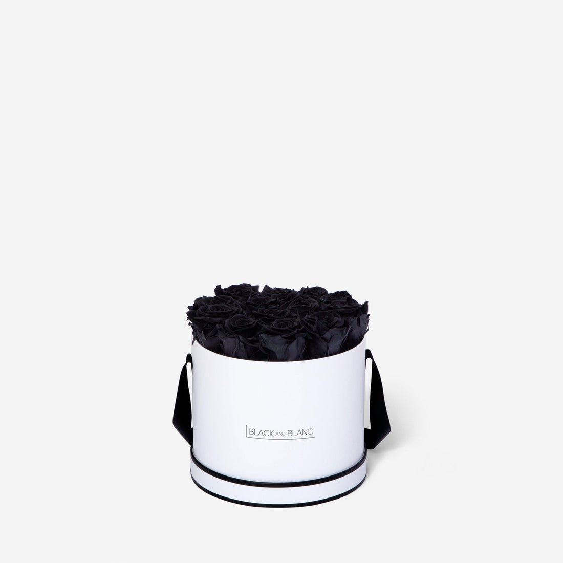 Classic Round - Infinity Roses - BLACK AND BLANC