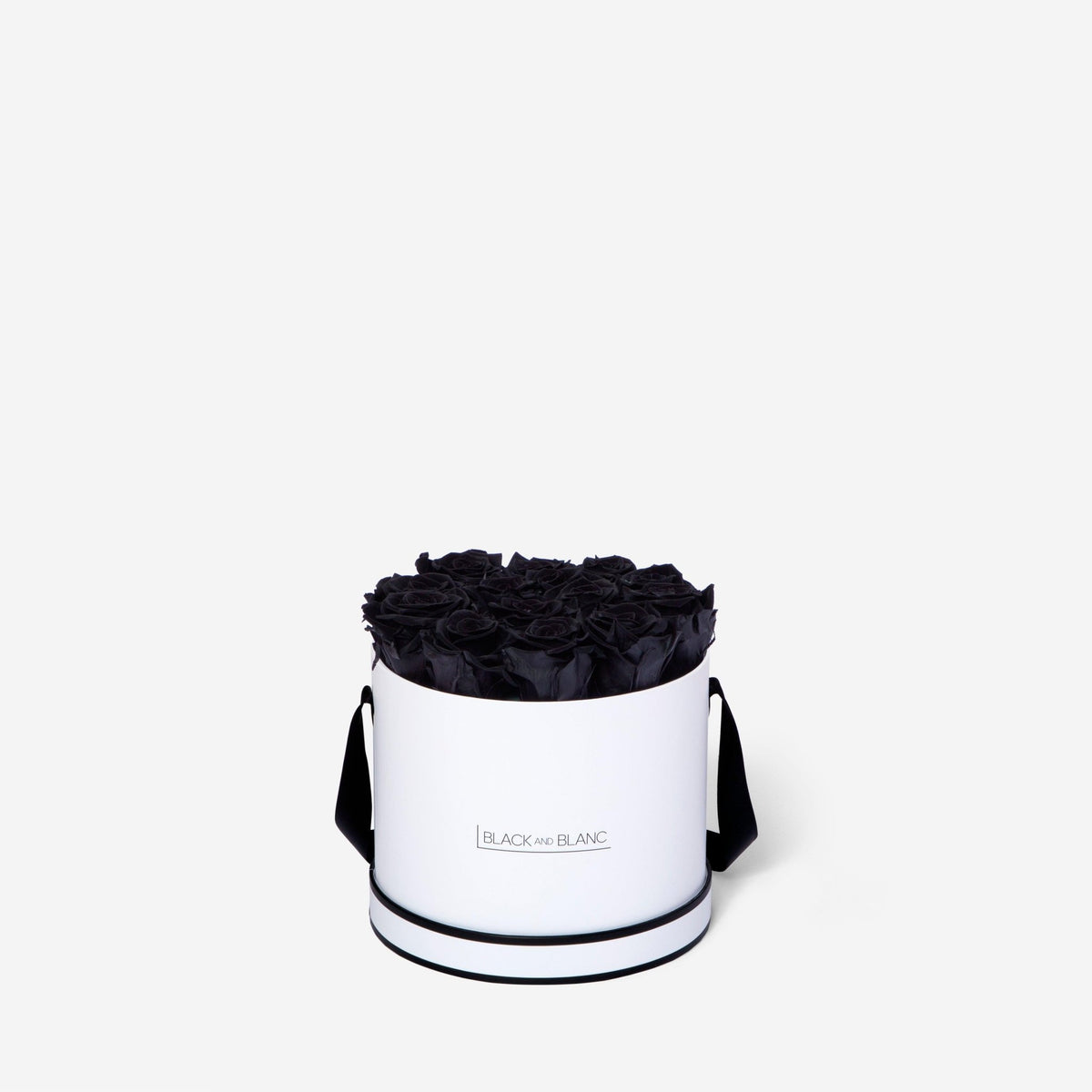 Classic Round - Infinity Roses - BLACK AND BLANC