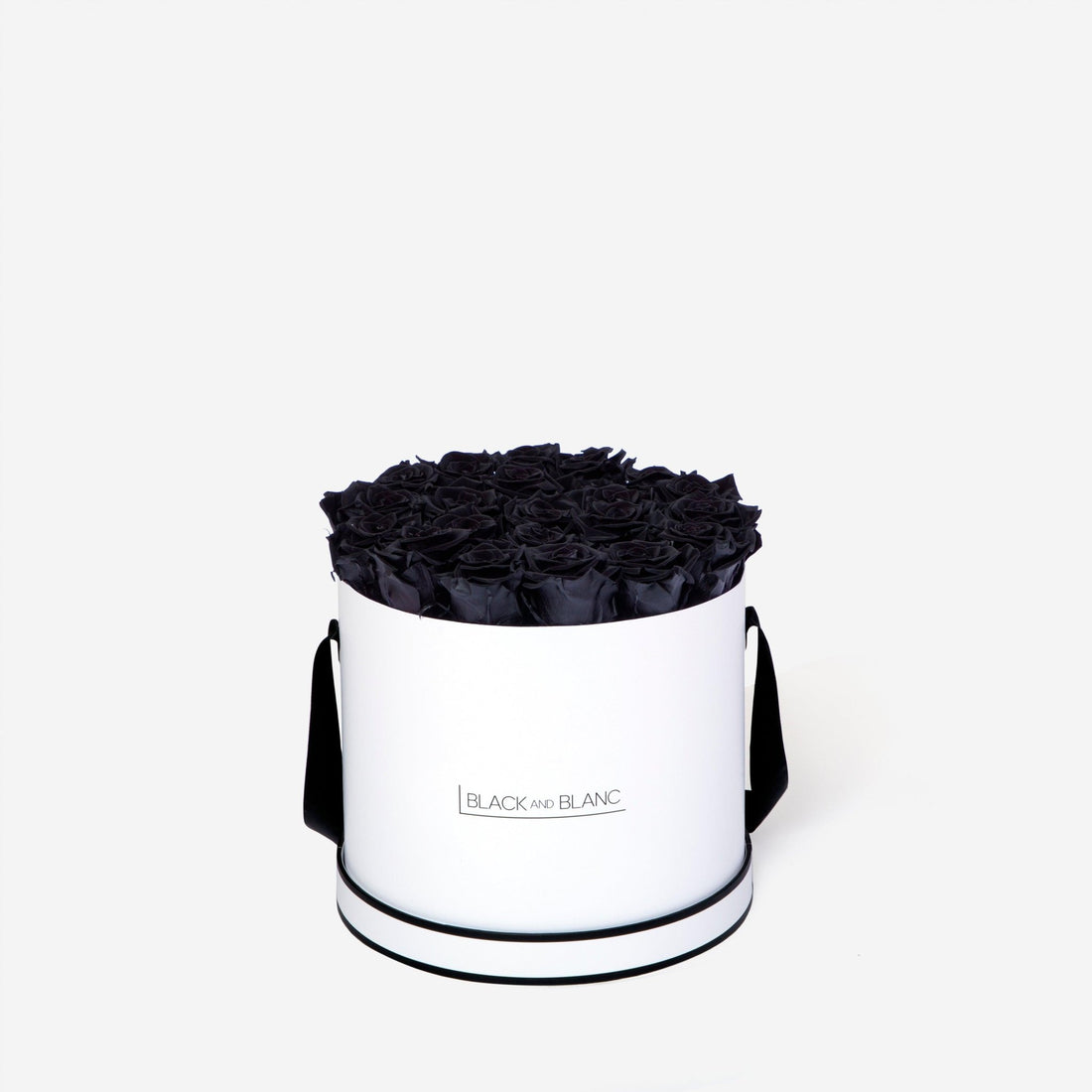 Classic Round - Infinity Roses - BLACK AND BLANC
