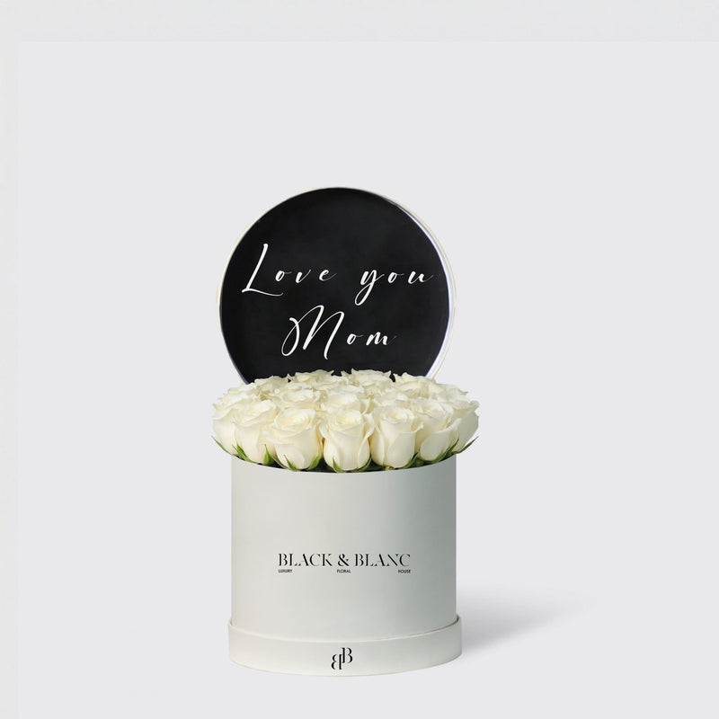 Classic Script - Love You Mom - BLACK AND BLANC