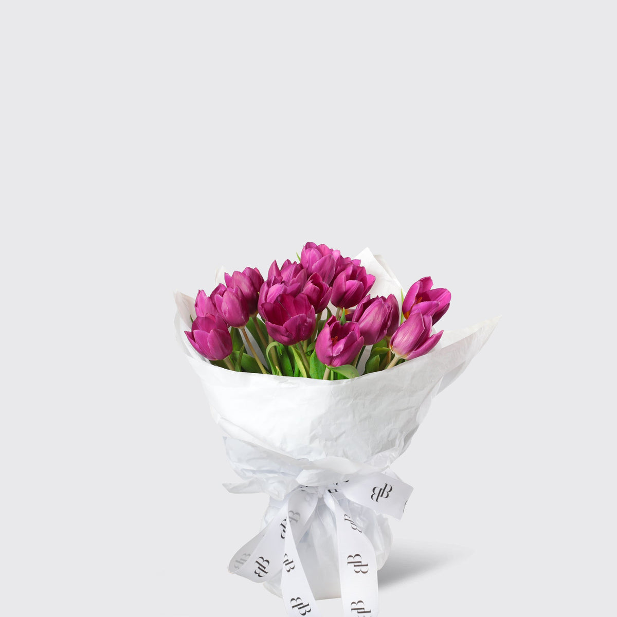 Classic Tulip Bouquet - BLACK AND BLANC