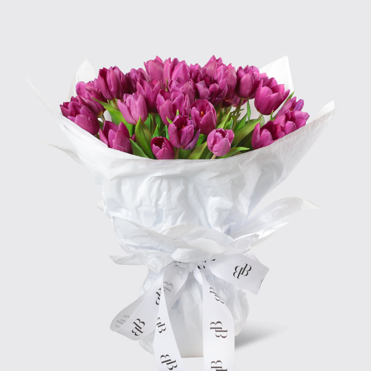 Classic Tulip Bouquet - BLACK AND BLANC
