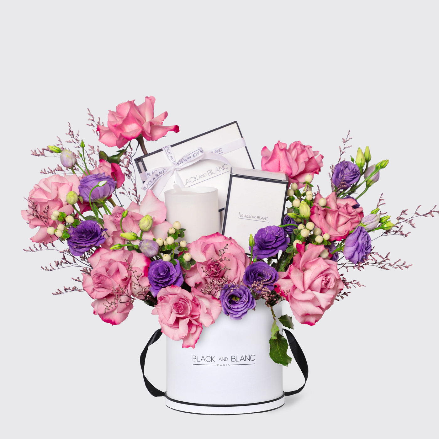 Emirati Women’s Day Scented Candle & Chocolate Almonds White