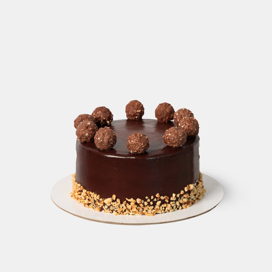 Ferrero Rocher Cake - BLACK AND BLANC