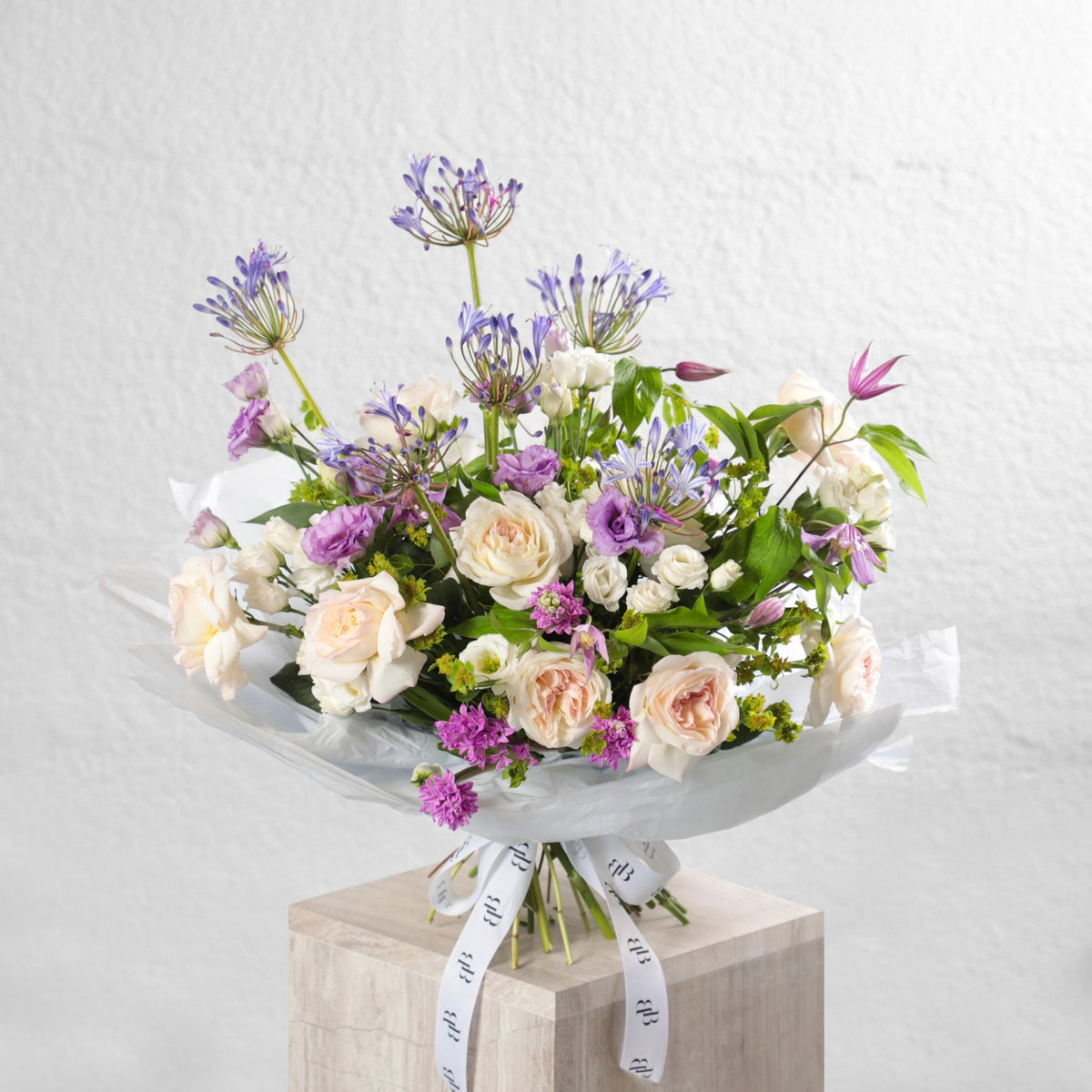 First Bloom Bouquet - BLACK AND BLANC