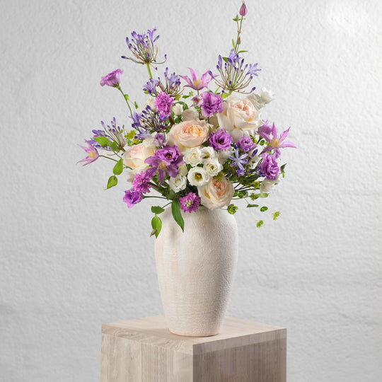 First Bloom in Vase - BLACK AND BLANC