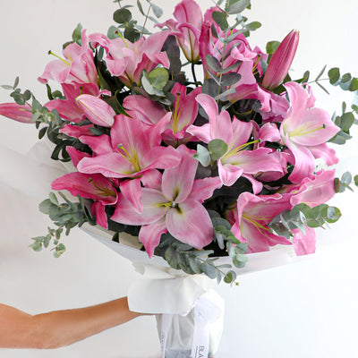 Lily Pink Bouqs - Fresh Flowers - BLACK AND BLANC