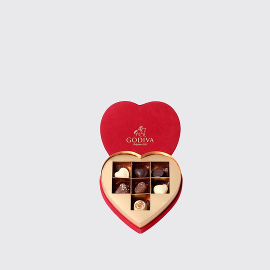 Godiva Coeur Gift Box Red Small 7pcs - BLACK AND BLANC