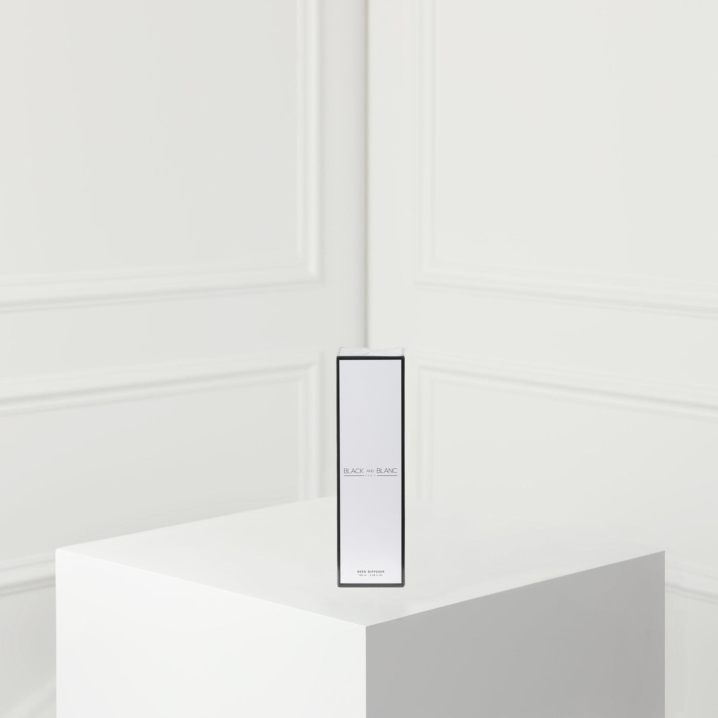 Gold Treasure - BLACK AND BLANC