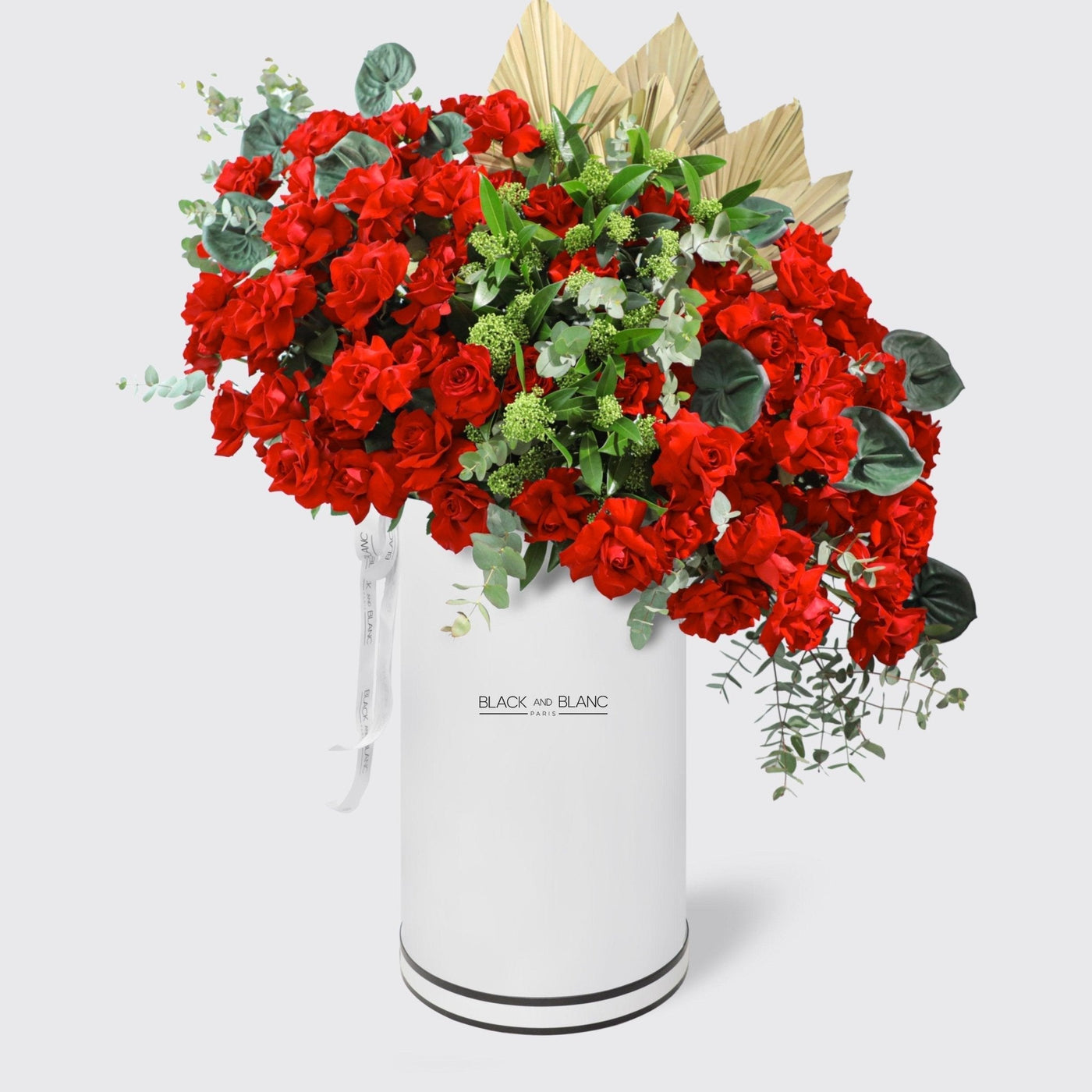 Golden Bloom in Pinnacle - BLACK AND BLANC