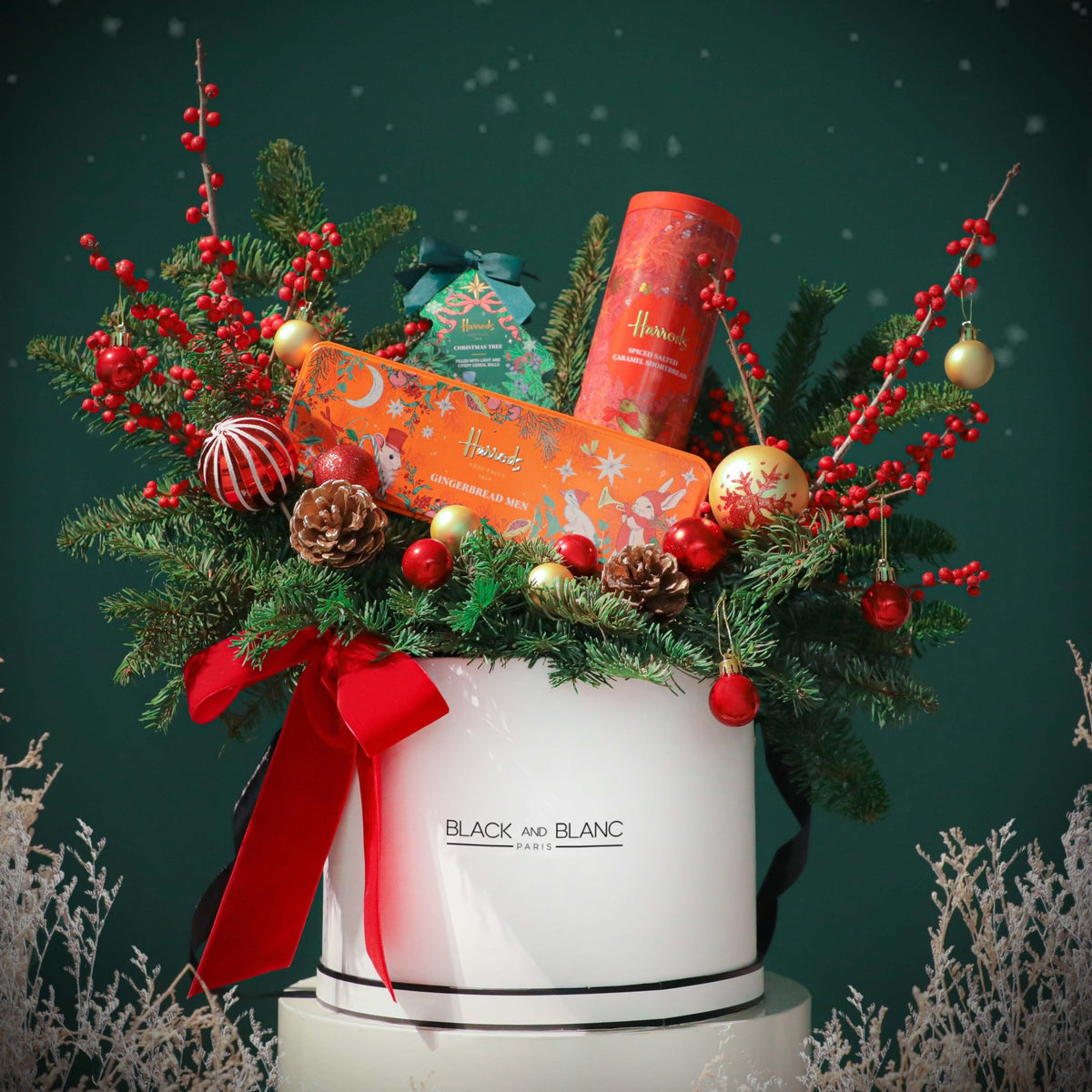 Harrods - Chocolate and Cookies Christmas Hamper - BLACK AND BLANC