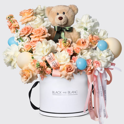Harrod’s Teddy Hamper - White / Baby Girl