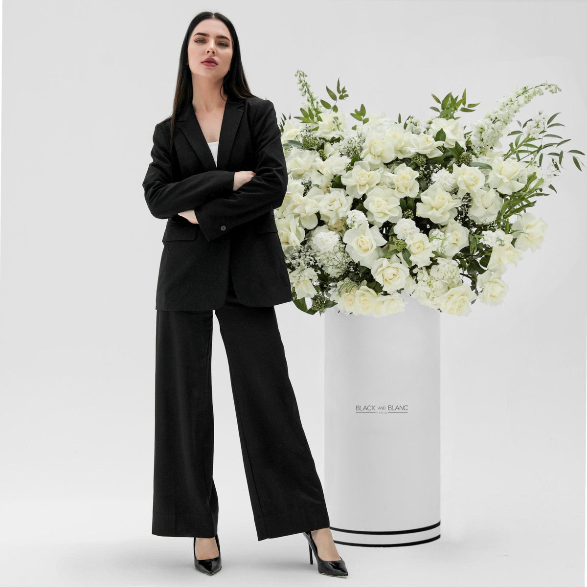 Jardin Blanc in Pinnacle Box - BLACK AND BLANC