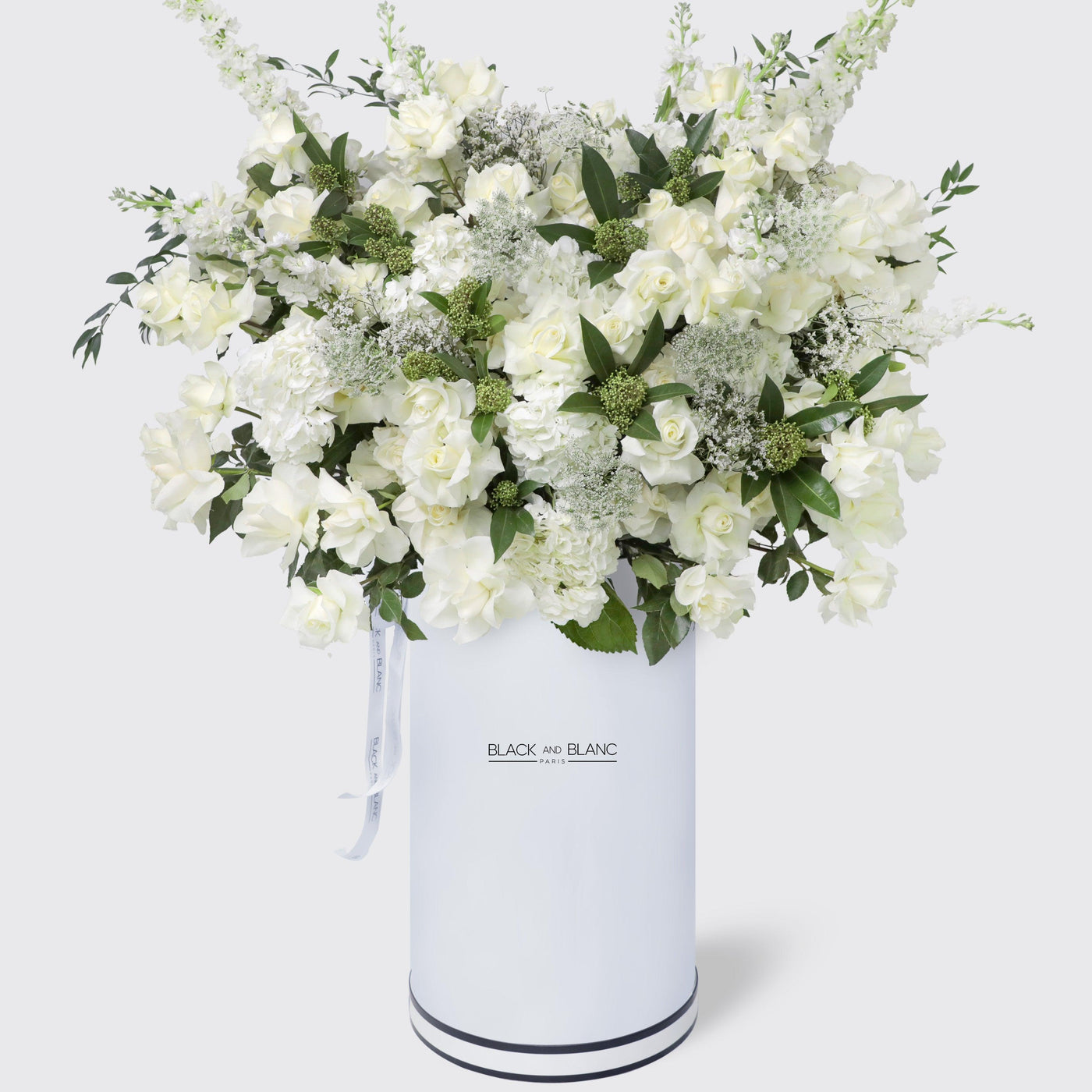 Jardin Blanc in Pinnacle Box - Fresh Flowers - wd