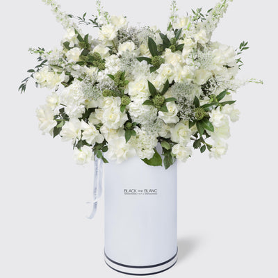 Jardin Blanc in Pinnacle Box - Fresh Flowers - wd