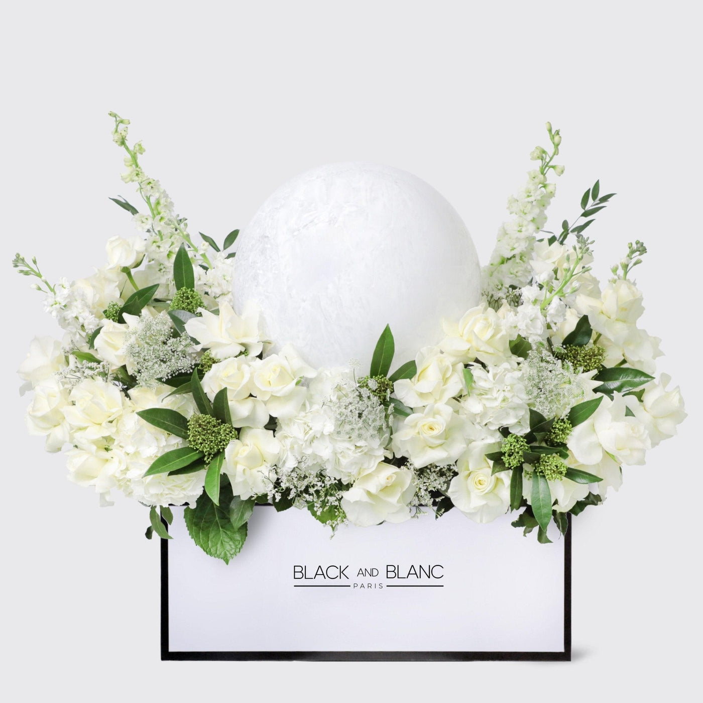 Jardin Blanc in Zenith Box with Balloon - BLACK AND BLANC
