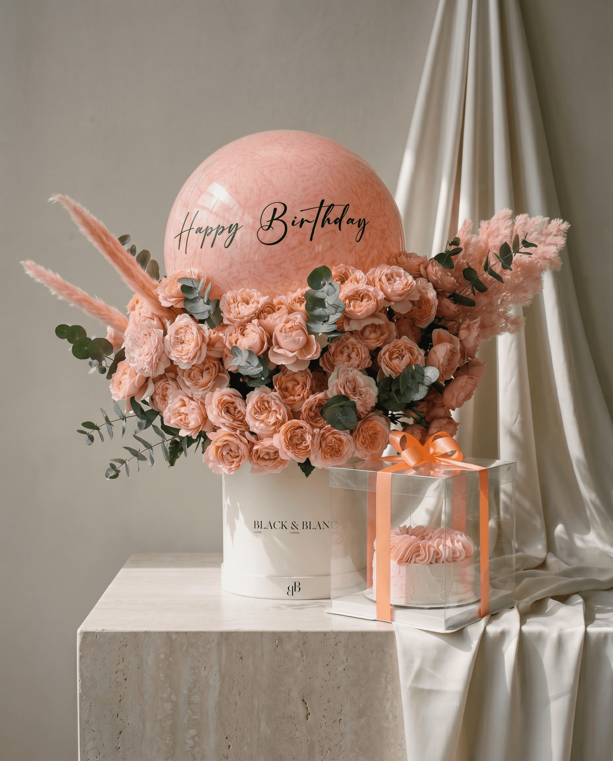 Julietta Blushing Birthday - BLACK AND BLANC