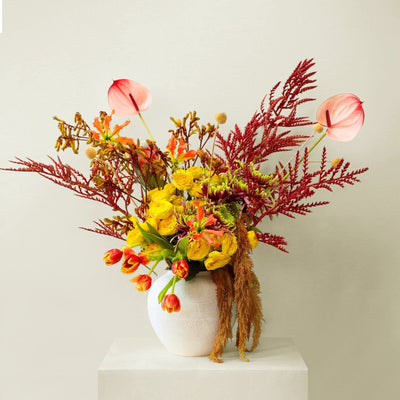 Lemon Light in Vase - BLACK AND BLANC