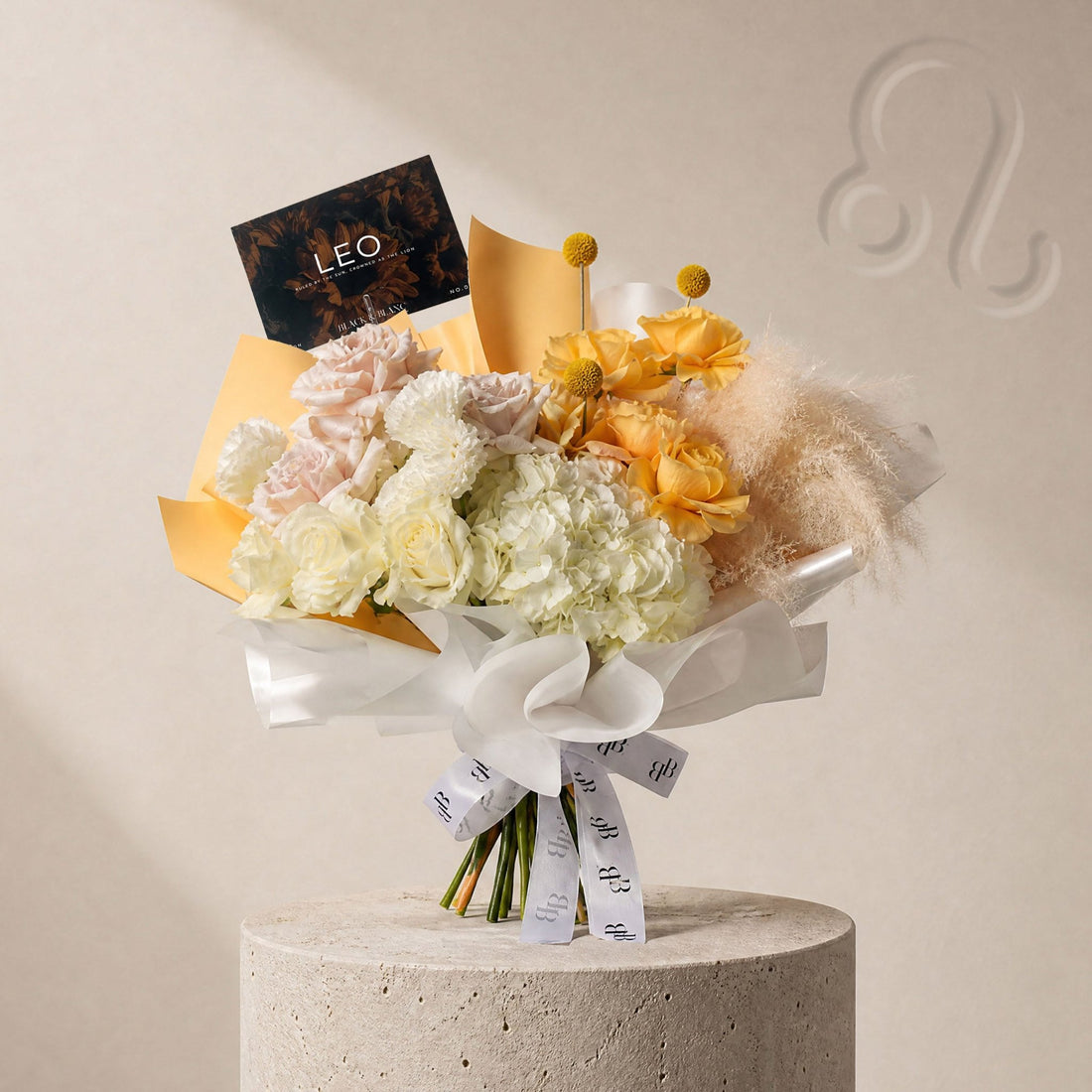 Leo - The Gilded Bouquet - BLACK AND BLANC