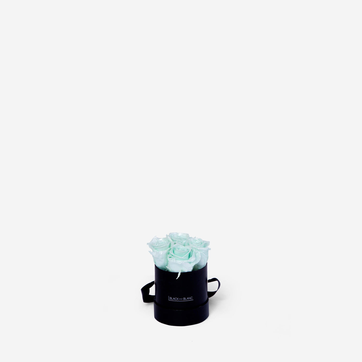 Satin Tiffany Round - Infinity Roses - BLACK AND BLANC