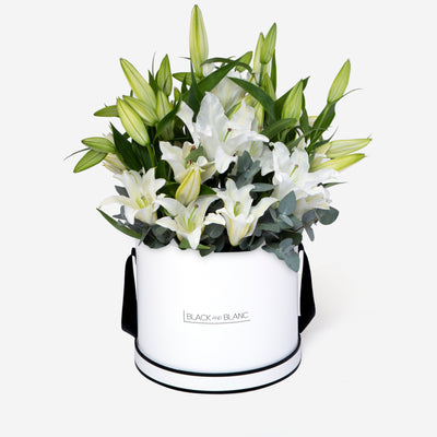 Lily White in Box - Fresh Flowers - Le Luxi / White - Box