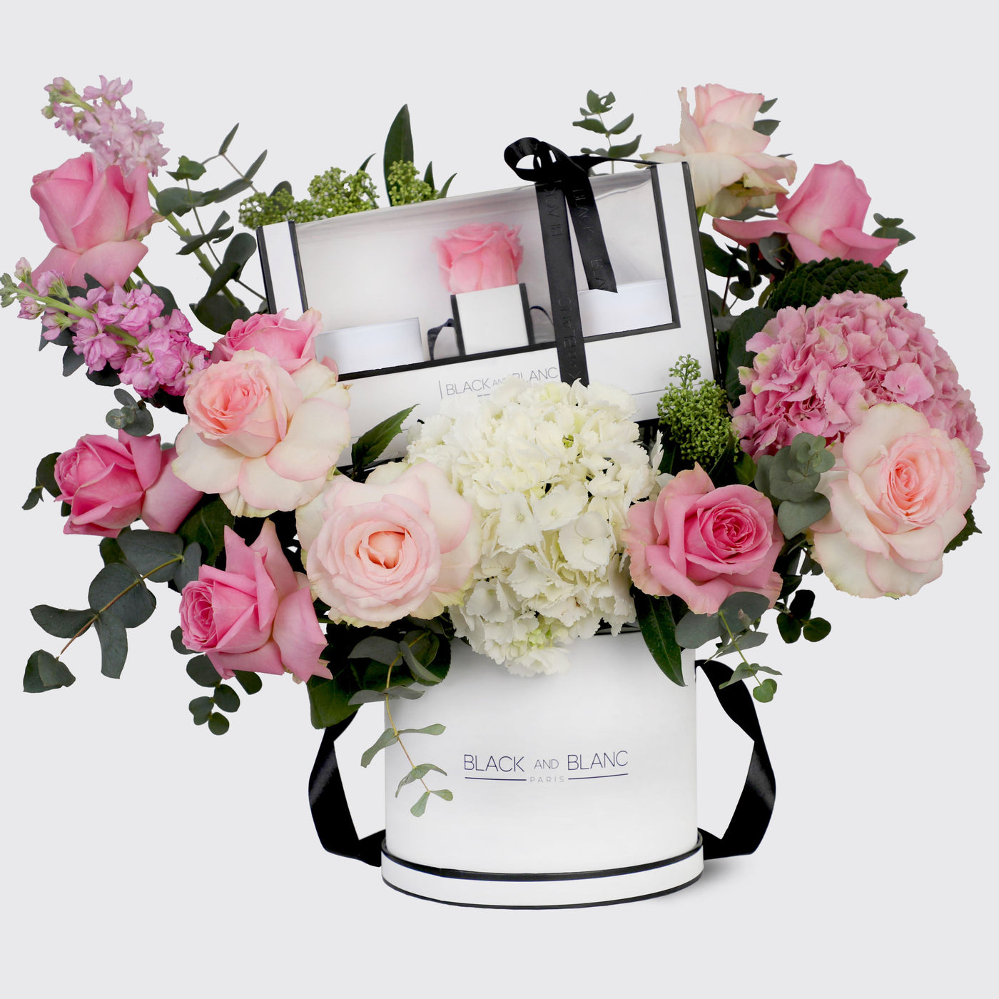 Luxe Roses Assortment - Fresh Flowers - Hamper